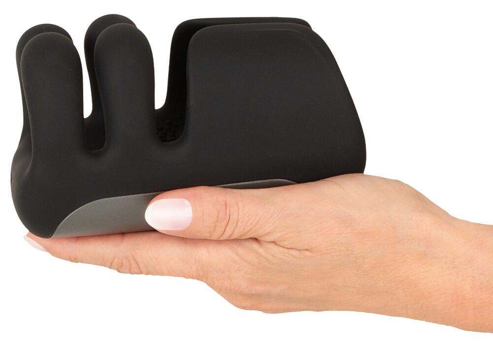Pulsating & Vibrating Masturbator With Opening & Closing Arms